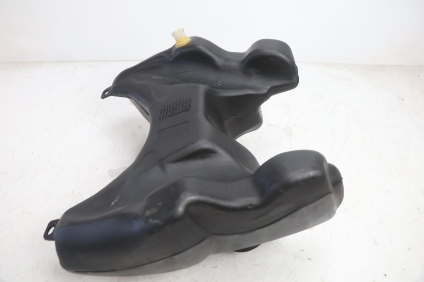 photo de FUEL TANK PEUGEOT TREKKER 50 (1995 - 2004) - Technical close-up