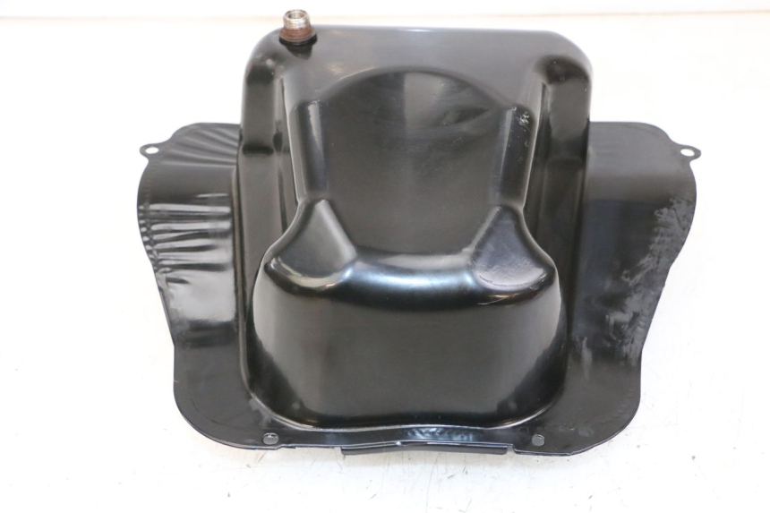 photo de FUEL TANK PEUGEOT TWEET 4T 50 (2014 - 2019) - Fixing points details