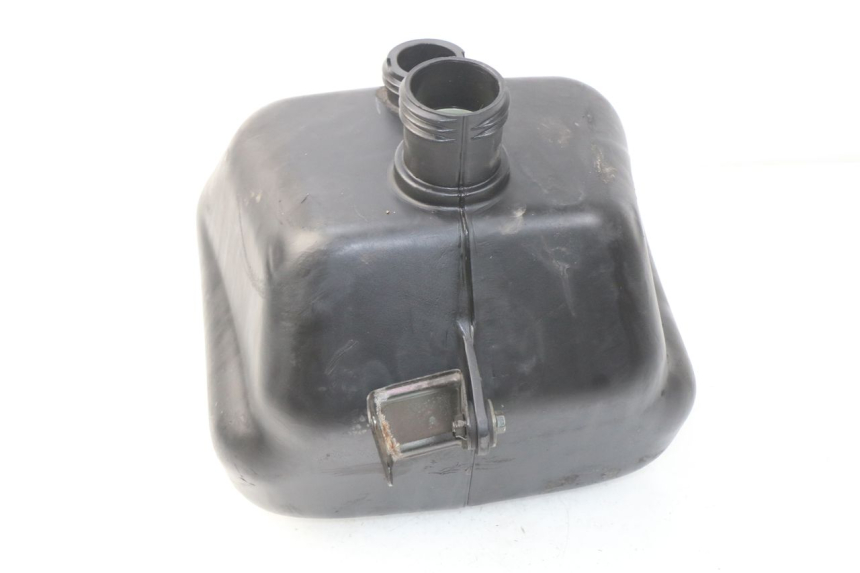 photo de FUEL TANK SUZUKI UC EPICURO 125 (1999 - 2003) - Main view