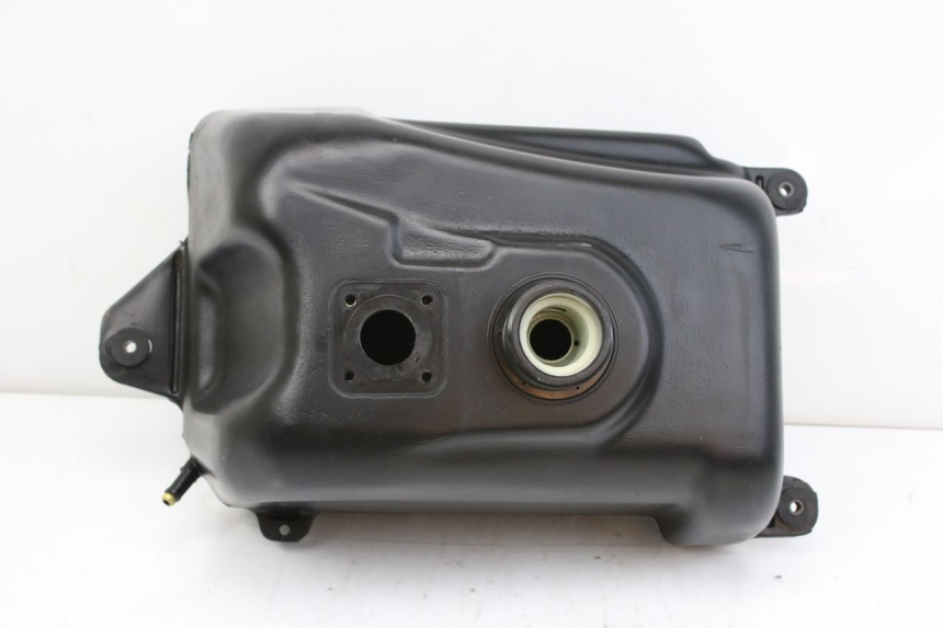 photo de FUEL TANK SUZUKI UH BURGMAN 125 (2002 - 2006) - Technical close-up