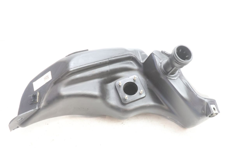 photo de FUEL TANK PIAGGIO VESPA PRIMAVERA 2T 50 (2013 - 2018) - Zoom on usage condition