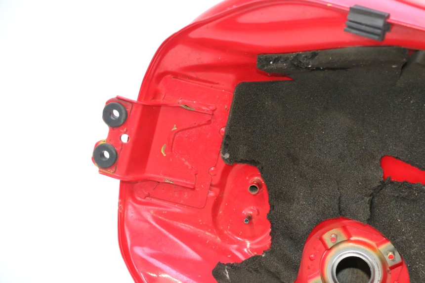 photo de FUEL TANK HONDA VFR FI RC46 800 (1998 - 2001) - High-resolution close-up