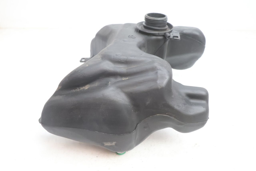photo de FUEL TANK PEUGEOT VIVACITY 50 (2004 - 2009) - Alternative perspective