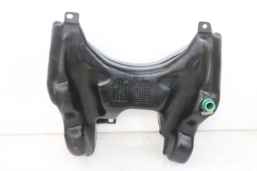 photo de FUEL TANK PEUGEOT VIVACITY 100 (1999 - 2008) - Zoom on usage condition