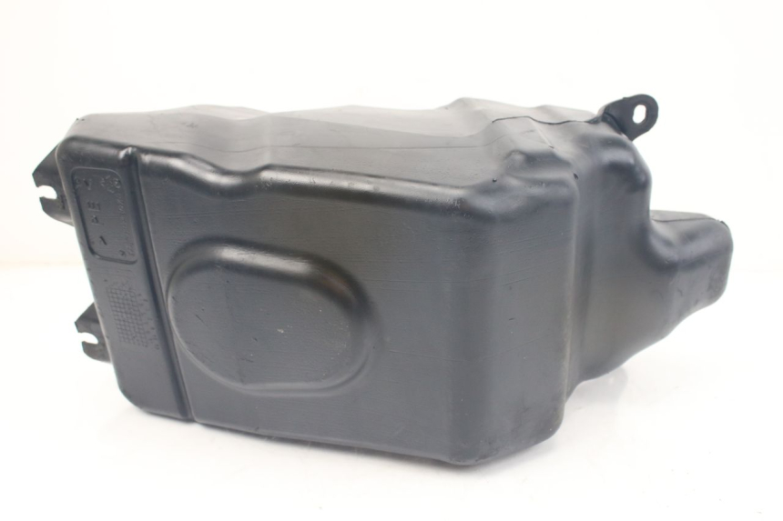 photo de FUEL TANK YAMAHA XMAX X-MAX 125 (2006 - 2009) - Alternative perspective