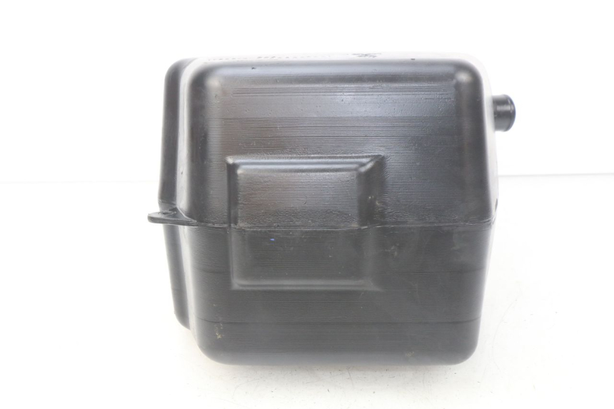 photo de FUEL TANK TGB X-MOTION XMOTION 125 (2008 - 2014) - Zoom on usage condition