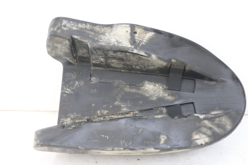 photo de FUEL TANK PEUGEOT XP6 50 (1997 - 2003) - Zoom on usage condition