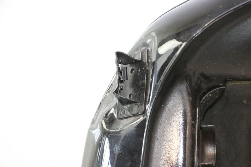 photo de FUEL TANK HONDA XRV AFRICA TWIN 750 (1990 - 1992) - Distinctive features