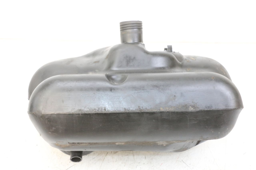 photo de FUEL TANK YAMAHA BW'S NG NEXT GENERATION 50 (1996 - 2003) - Alternative perspective