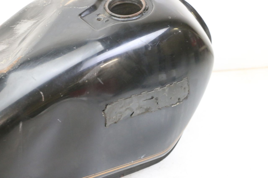 photo de FUEL TANK YAMAHA SR 125 (1982 - 2003) - Markings and original references
