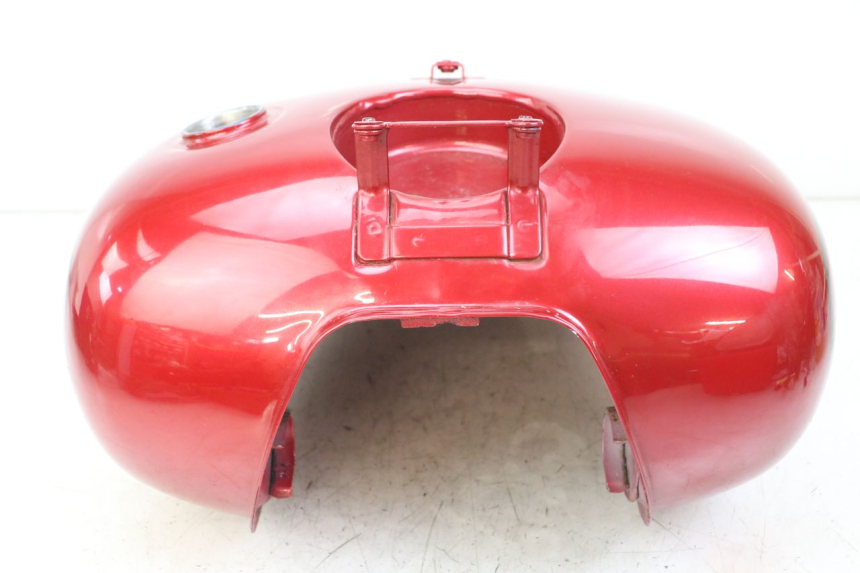 photo de FUEL TANK YAMAHA XVS DRAG STAR DRAGSTAR 650 (1997 - 2007) - Focus on structure