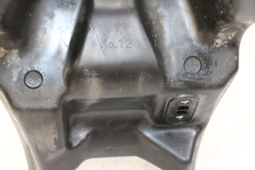 photo de FUEL TANK YAMAHA YZ-F YZF 250 (2007 - 2013) - Zoom on usage condition