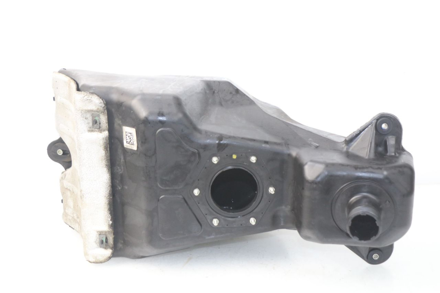 photo de FUEL TANK YAMAHA YP X-MAX XMAX 400 (2014 - 2017) - Main view