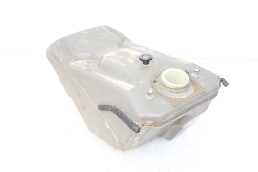 photo de FUEL TANK YAMAHA YZ-F YZF 250 (2014 - 2018) - Technical close-up