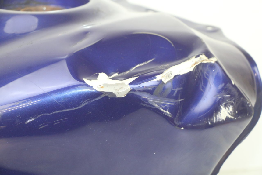 photo de FUEL TANK YAMAHA YZF R1 1000 (2007 - 2008) - Additional view of the item