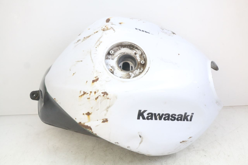 photo de FUEL TANK KAWASAKI Z 750 (2007 - 2013) - Technical close-up