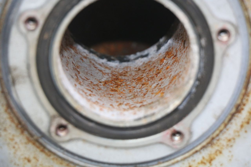 photo de FUEL TANK KAWASAKI Z 750 (2007 - 2013) - Fixing points details