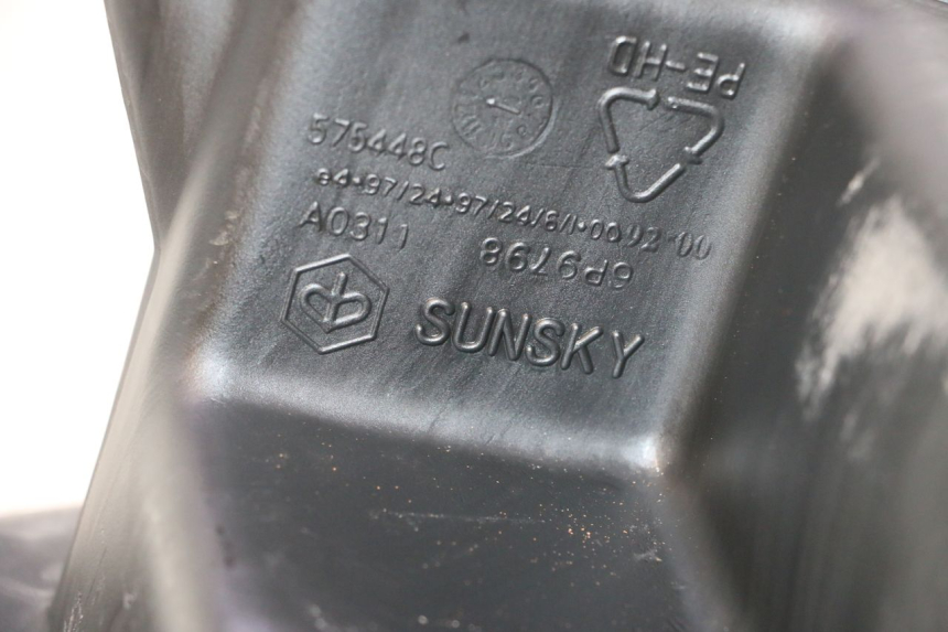 photo de FUEL TANK PIAGGIO ZIP 2T 50 (2009 - 2019) - Component detail