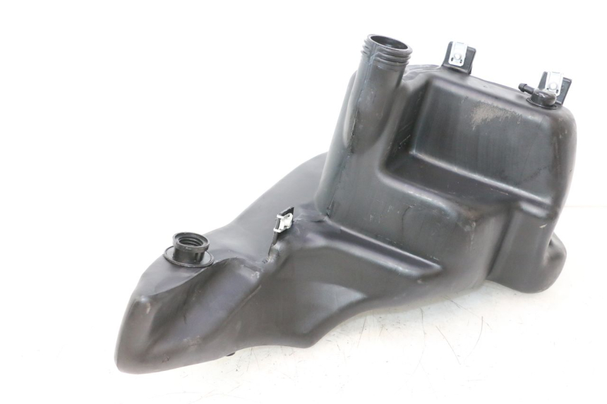 photo de FUEL TANK PIAGGIO ZIP 2T 50 (2009 - 2019) - Technical close-up