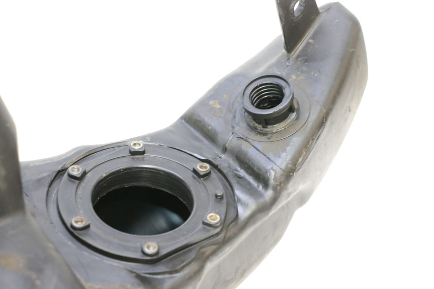 photo de FUEL TANK PIAGGIO ZIP 4T 50 (2018 - 2020) - Zoom on usage condition