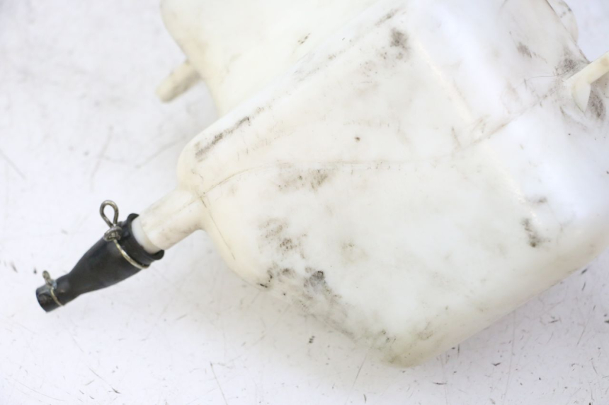 photo de OIL TANK KYMCO AGILITY NAKED RENOUVO 2T 50 (2011 - 2018) - Technical close-up