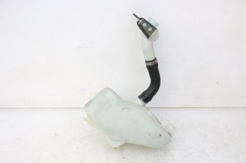 photo de OIL TANK YAMAHA BW'S 100 (1999 - 2002) - Component detail