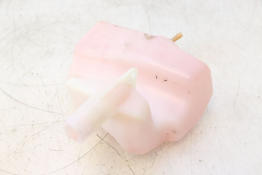 photo de OIL TANK PEUGEOT CITYSTAR 2T 50 (2018 - 2021) - Alternative perspective