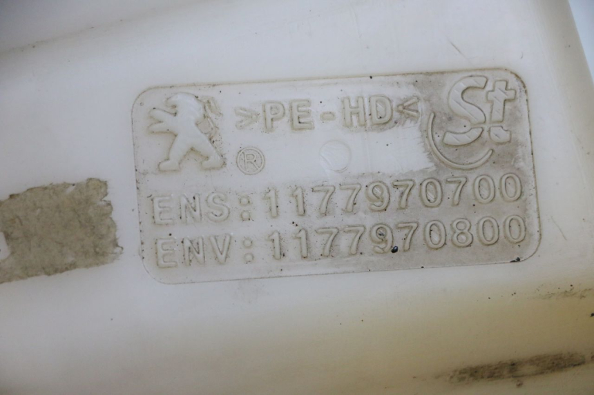 photo de OIL TANK PEUGEOT CITYSTAR 50 (2013 - 2017) - Component detail