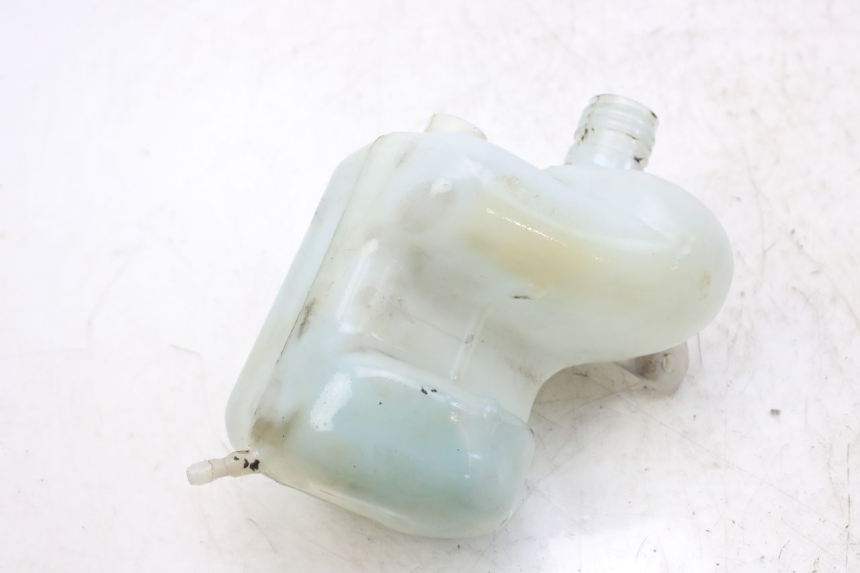 photo de OIL TANK PEUGEOT ELYSTAR 50 (2002 - 2014) - Technical close-up