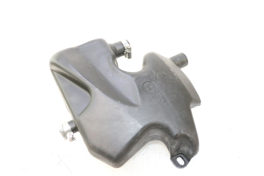 photo de OIL TANK PIAGGIO FLY 2T 50 (2004 - 2017) - Component detail