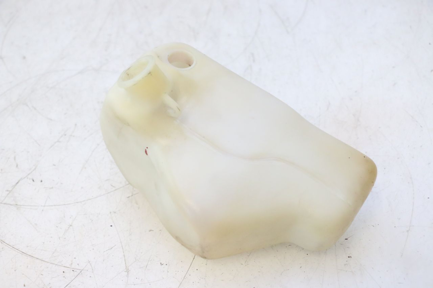 photo de OIL TANK KEEWAY FOCUS 50 (2006 - 2009) - Alternative perspective