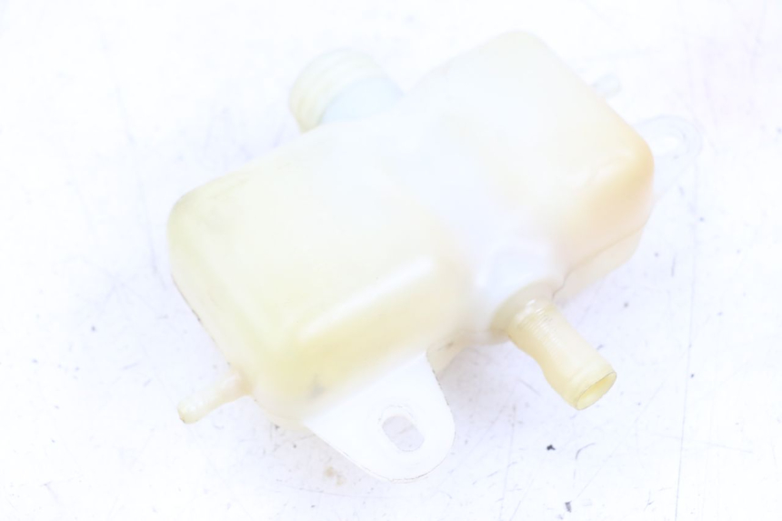 photo de OIL TANK PEUGEOT GEOPOLIS RS 125 (2007 - 2009) - Zoom on usage condition