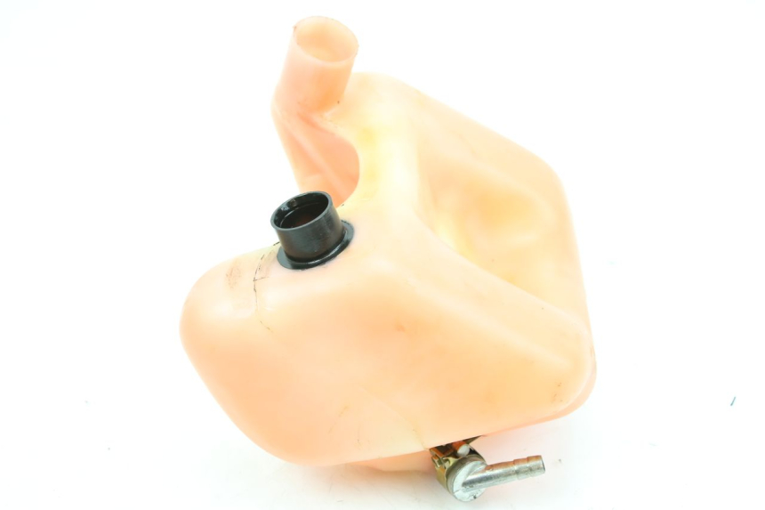 photo de OIL TANK PIAGGIO HEXAGON 2T 125 (1994 - 1998) - Alternative perspective