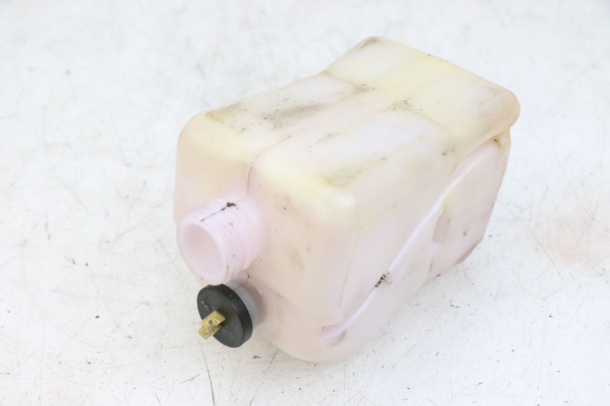 photo de OIL TANK PEUGEOT LUDIX 50 (2008 - 2017) - Alternative perspective