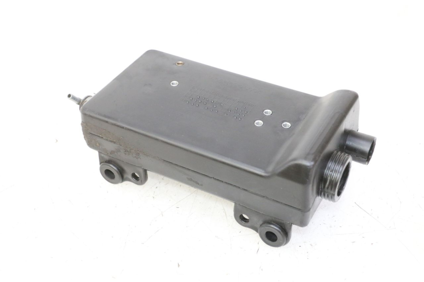 photo de OIL TANK RIEJU MRT 50 (2018 - 2021) - Main view