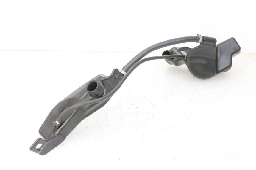 photo de OIL TANK PIAGGIO NEW TYPHOON 50 (2010 - 2017) - Alternative perspective