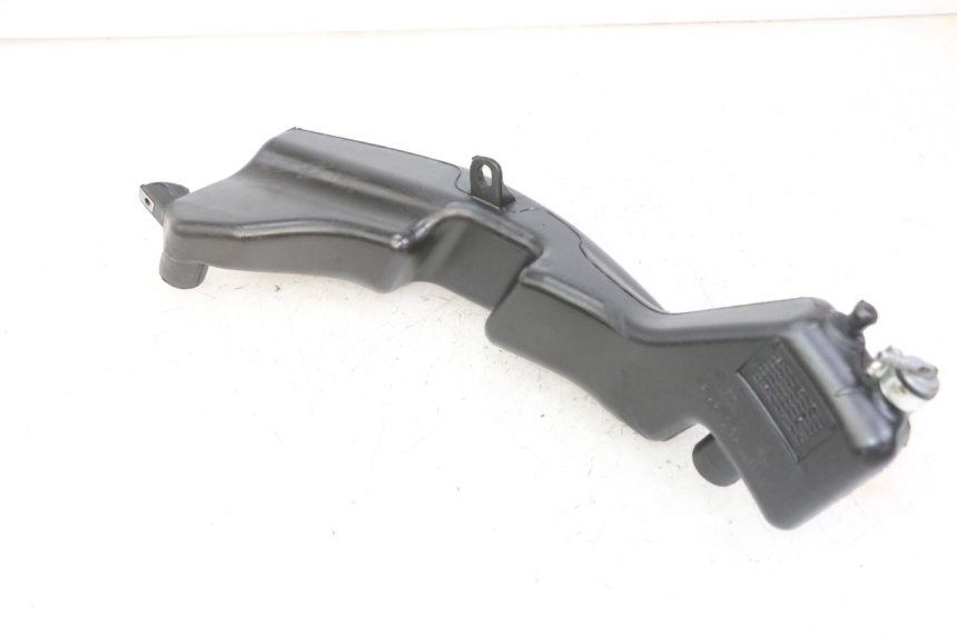 photo de OIL TANK PIAGGIO NRG POWER PUREJET 50 (2018 - 2021) - Technical close-up