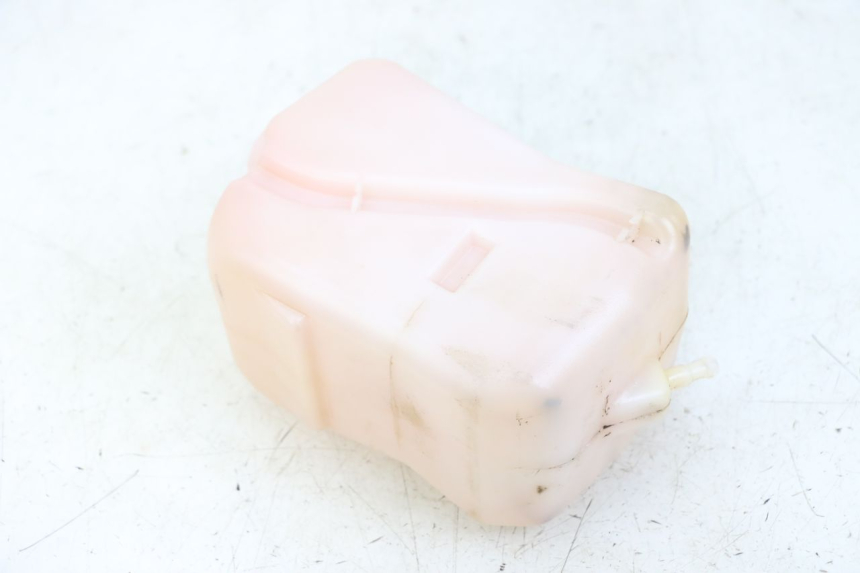 photo de OIL TANK PEUGEOT LUDIX ONE 50 (2005 - 2008) - Zoom on usage condition