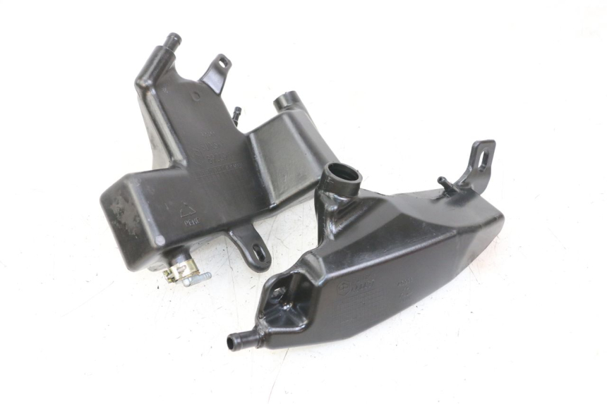 photo de OIL TANK PIAGGIO NEW TYPHOON 50 (2010 - 2017) - Main view