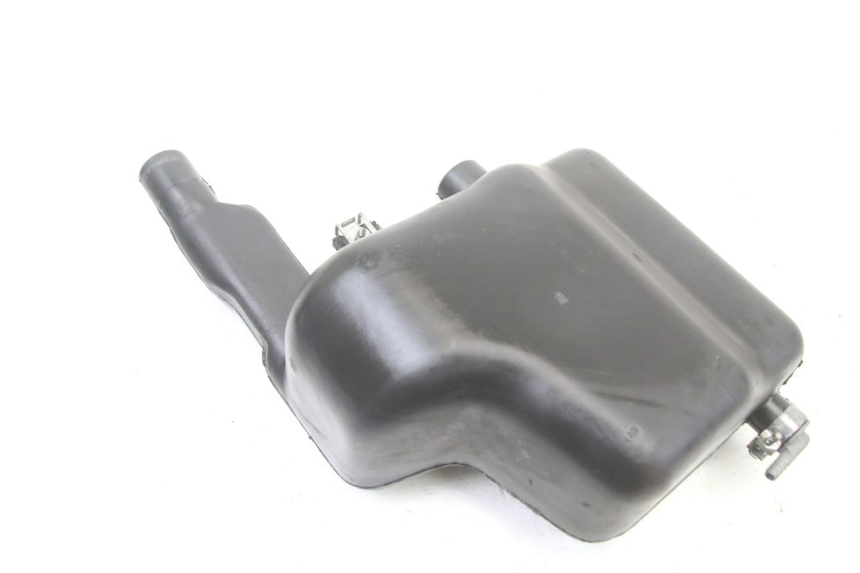 photo de OIL TANK PIAGGIO VESPA LX 2T 50 (2005 - 2013) - Zoom on usage condition