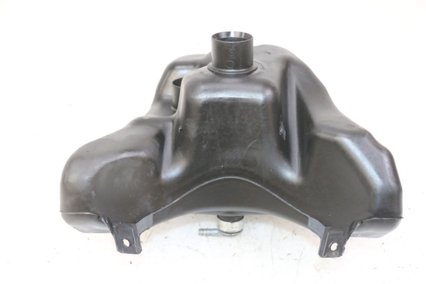 photo de OIL TANK GILERA RUNNER SL 50 (2006 - 2009) - Alternative perspective