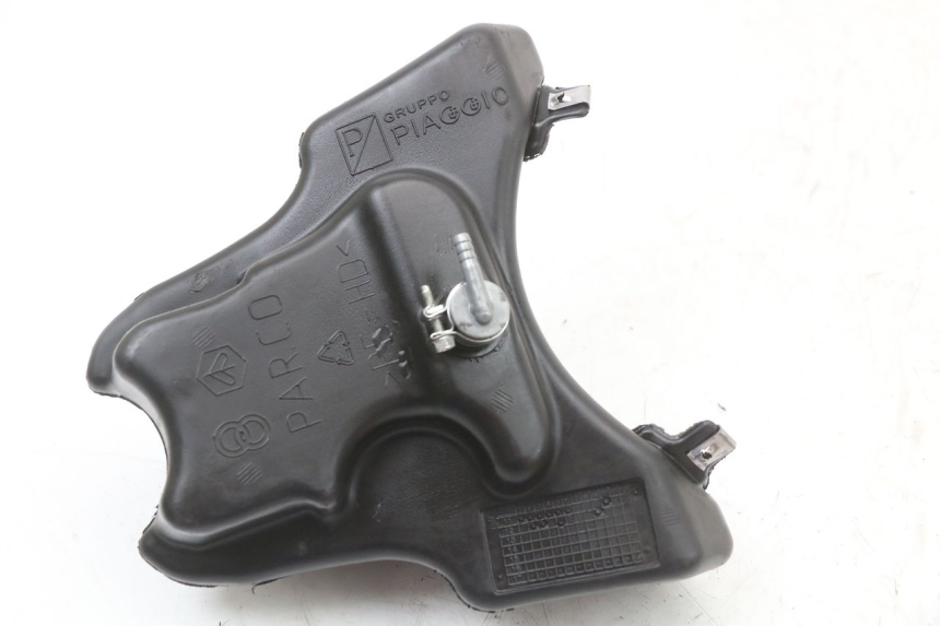 photo de OIL TANK GILERA RUNNER SP 50 (2009 - 2017) - Technical close-up