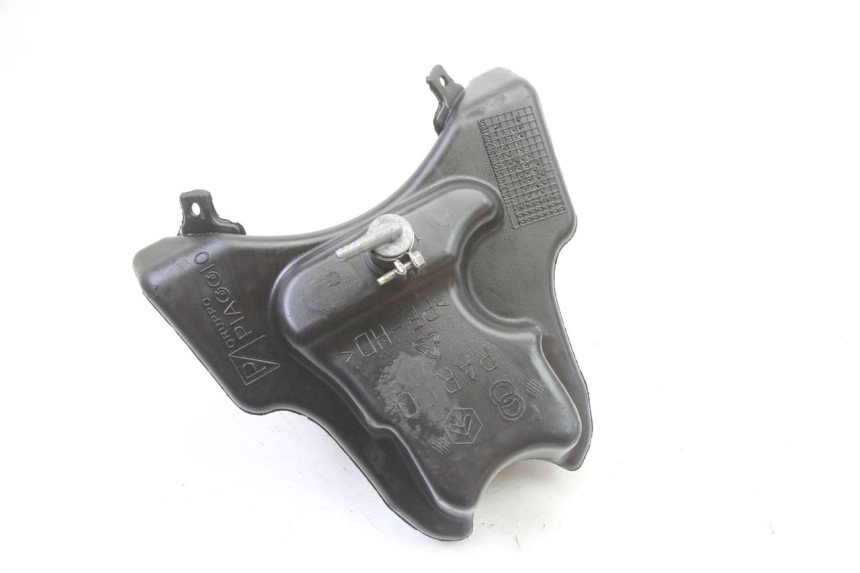 photo de OIL TANK GILERA RUNNER SP 50 (2006 - 2008) - Product overview