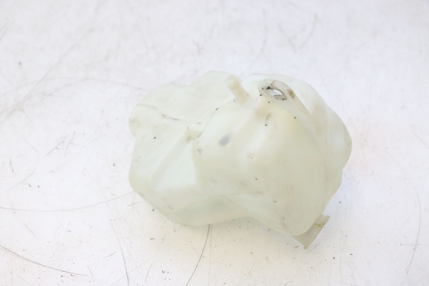 photo de OIL TANK KEEWAY RY6 2T 50 (2011 - 2019) - Fixing points details