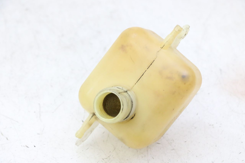 photo de OIL TANK PEUGEOT SATELIS 125 (2006 - 2009) - Technical close-up