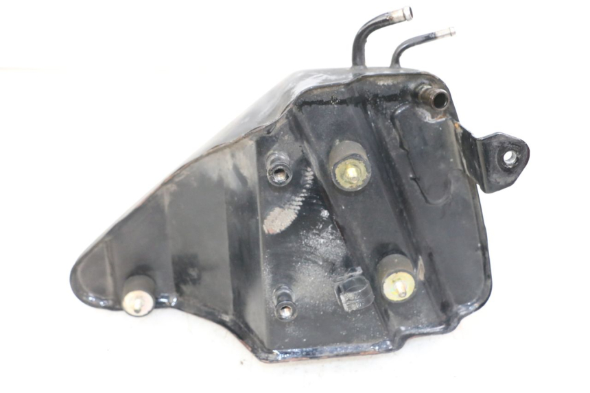 photo de OIL TANK HARLEY DAVIDSON SPORTSTER XL CUSTOM 1200 (2003 - 2004) - Technical close-up