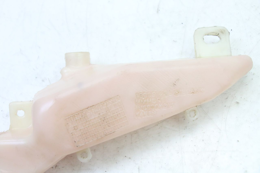 photo de OIL TANK APRILIA SR 2T 50 (2018 - 2022) - Zoom on usage condition