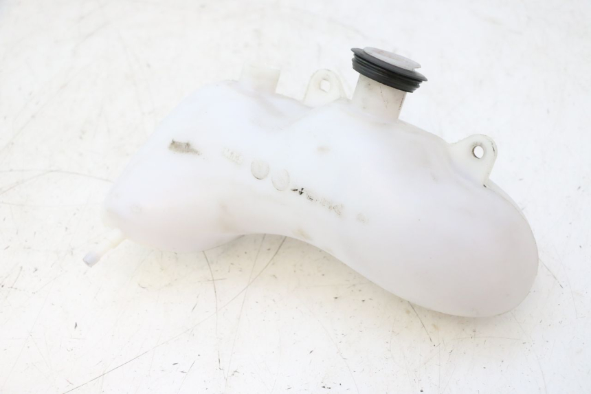 photo de OIL TANK MBK STUNT NAKED 50 (2004 - 2018) - Main view