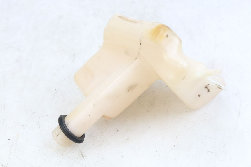 photo de OIL TANK PEUGEOT TREKKER 50 (1998 - 2004) - Zoom on usage condition