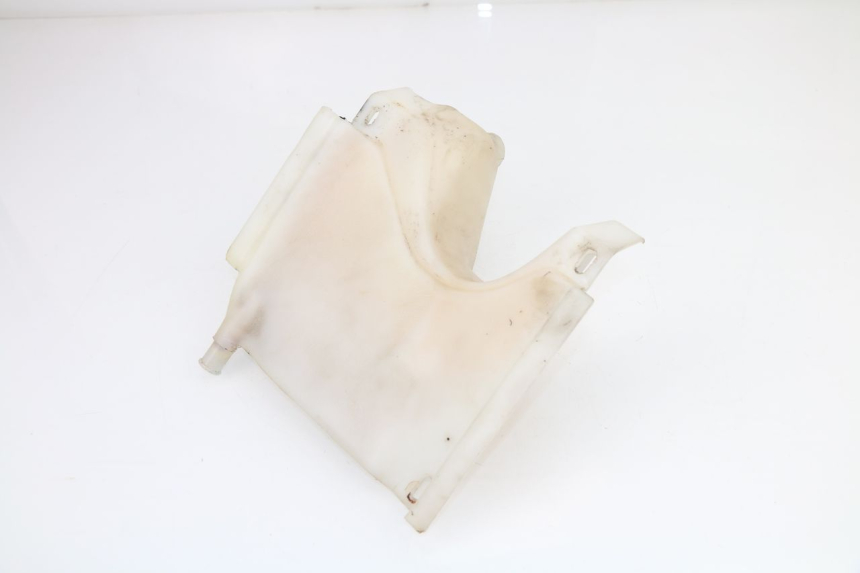 photo de OIL TANK APRILIA TUONO 125 (2003 - 2005) - Component detail